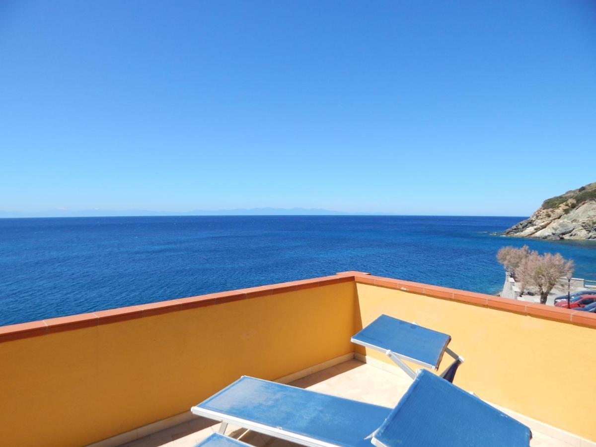 Appartamenti - Villa Mare Pomonte Zewnętrze zdjęcie